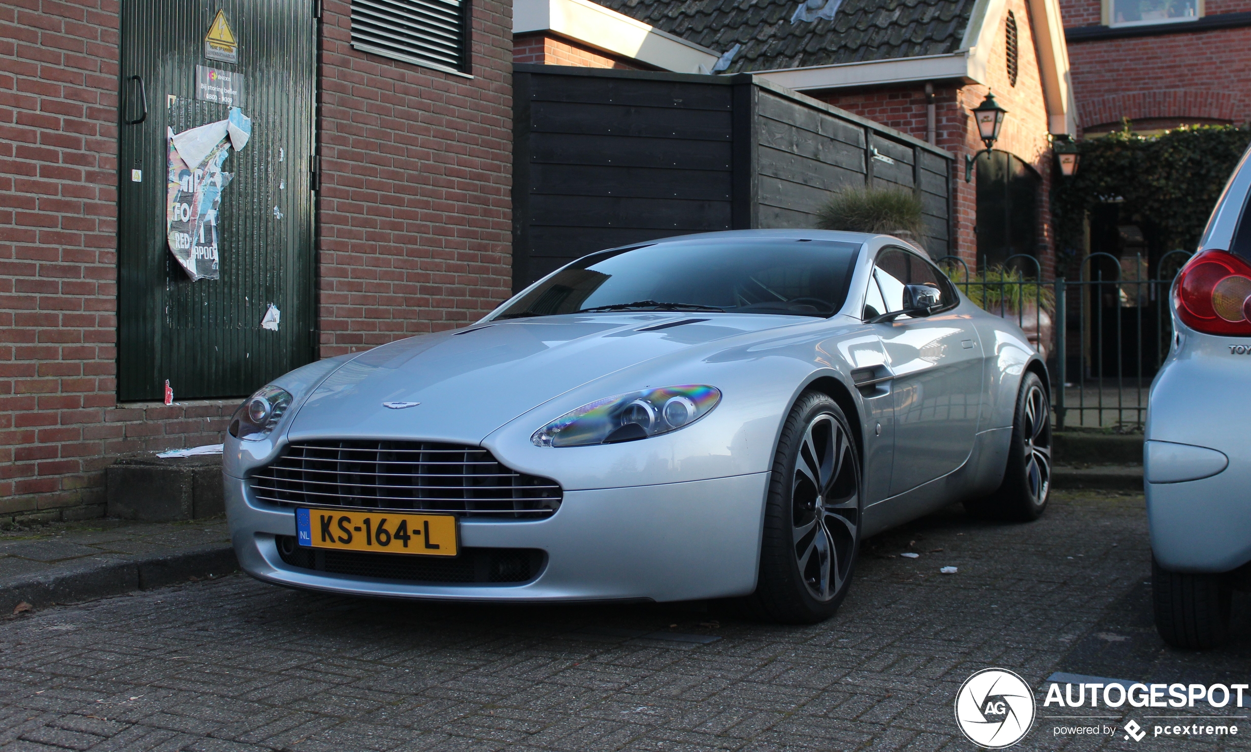 Aston Martin V8 Vantage