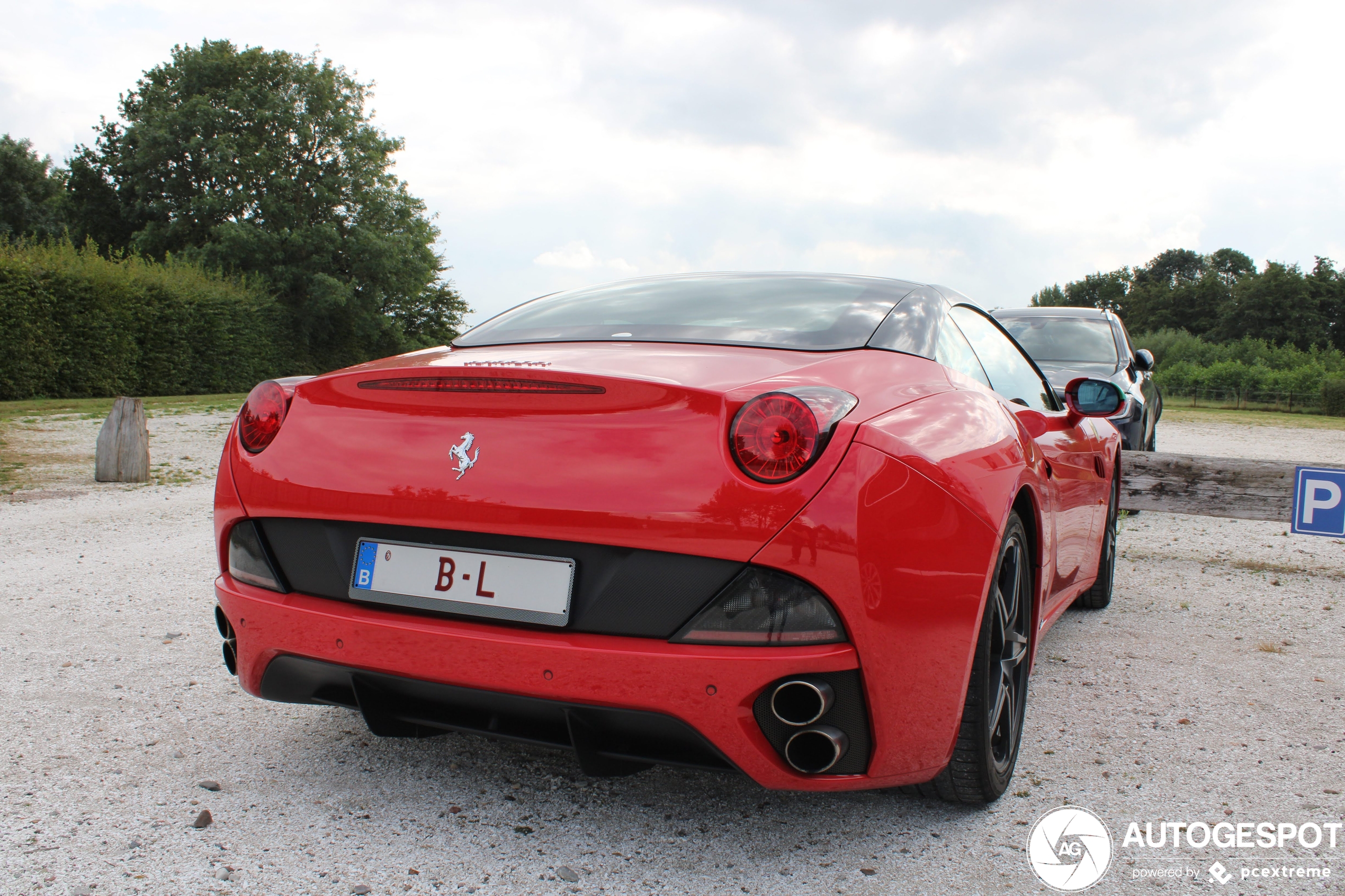 Ferrari California