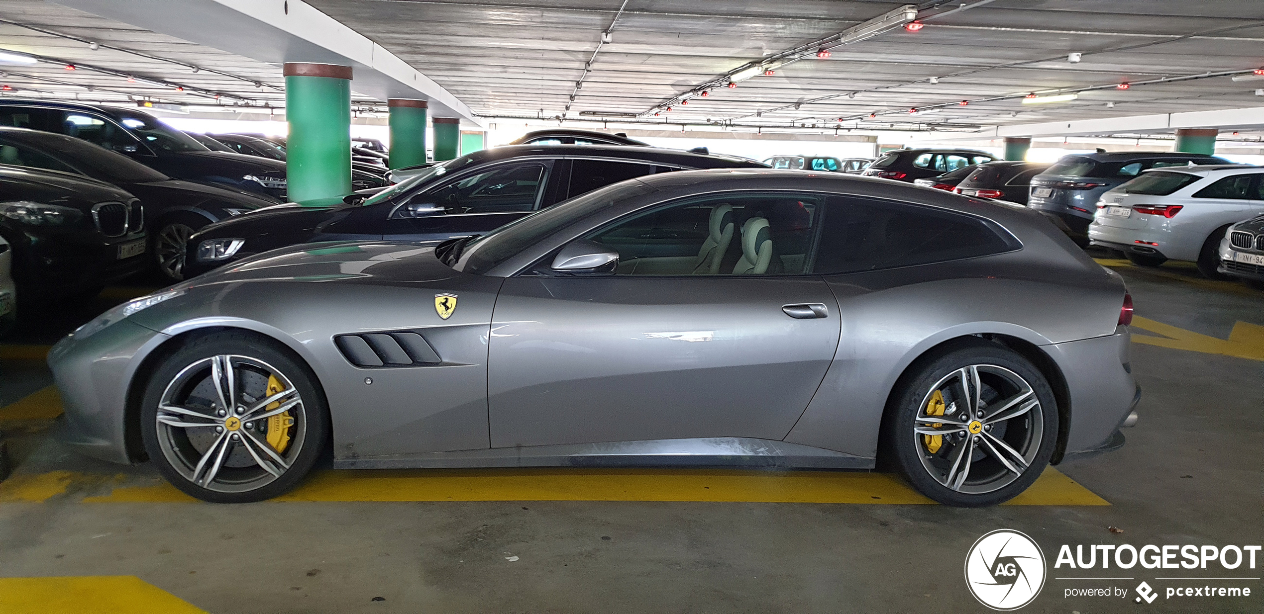 Ferrari GTC4Lusso