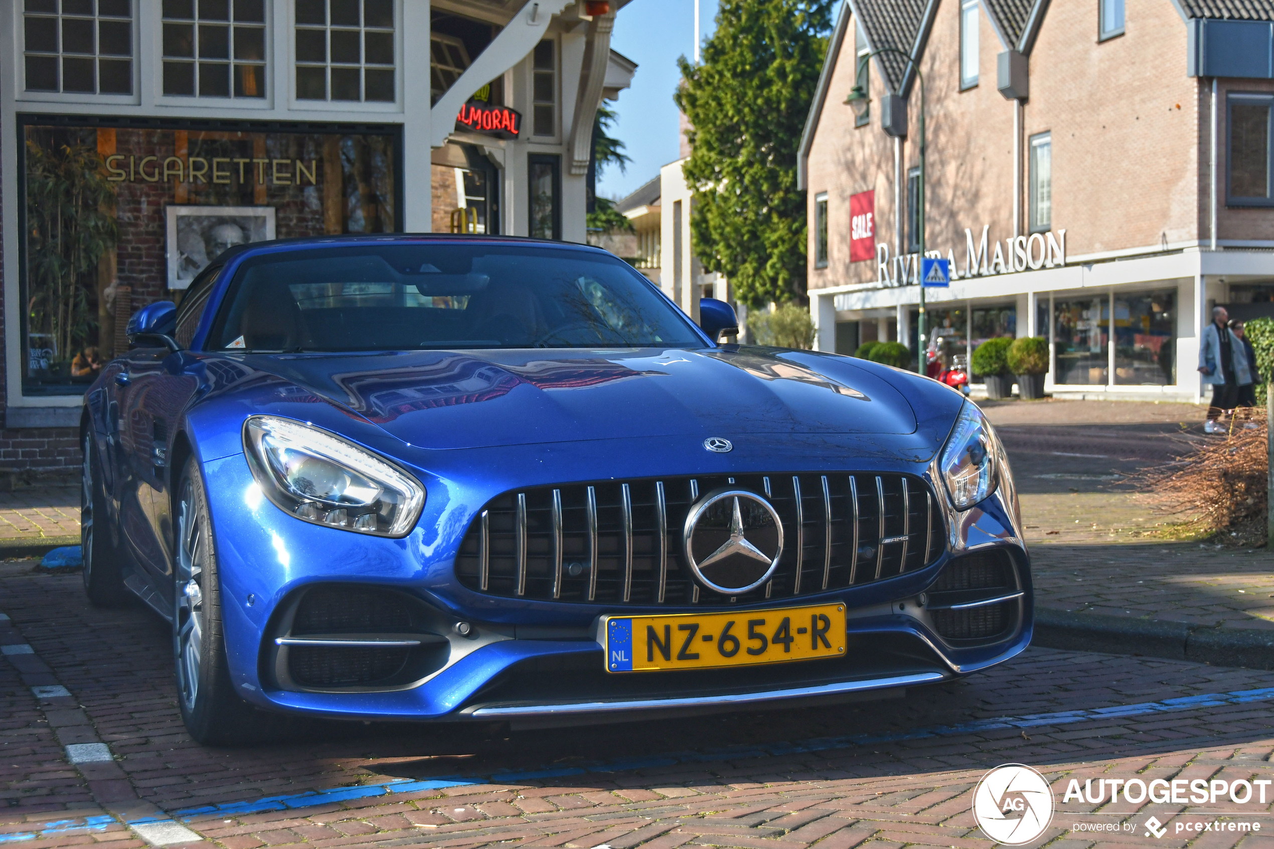 Mercedes-AMG GT C Roadster R190