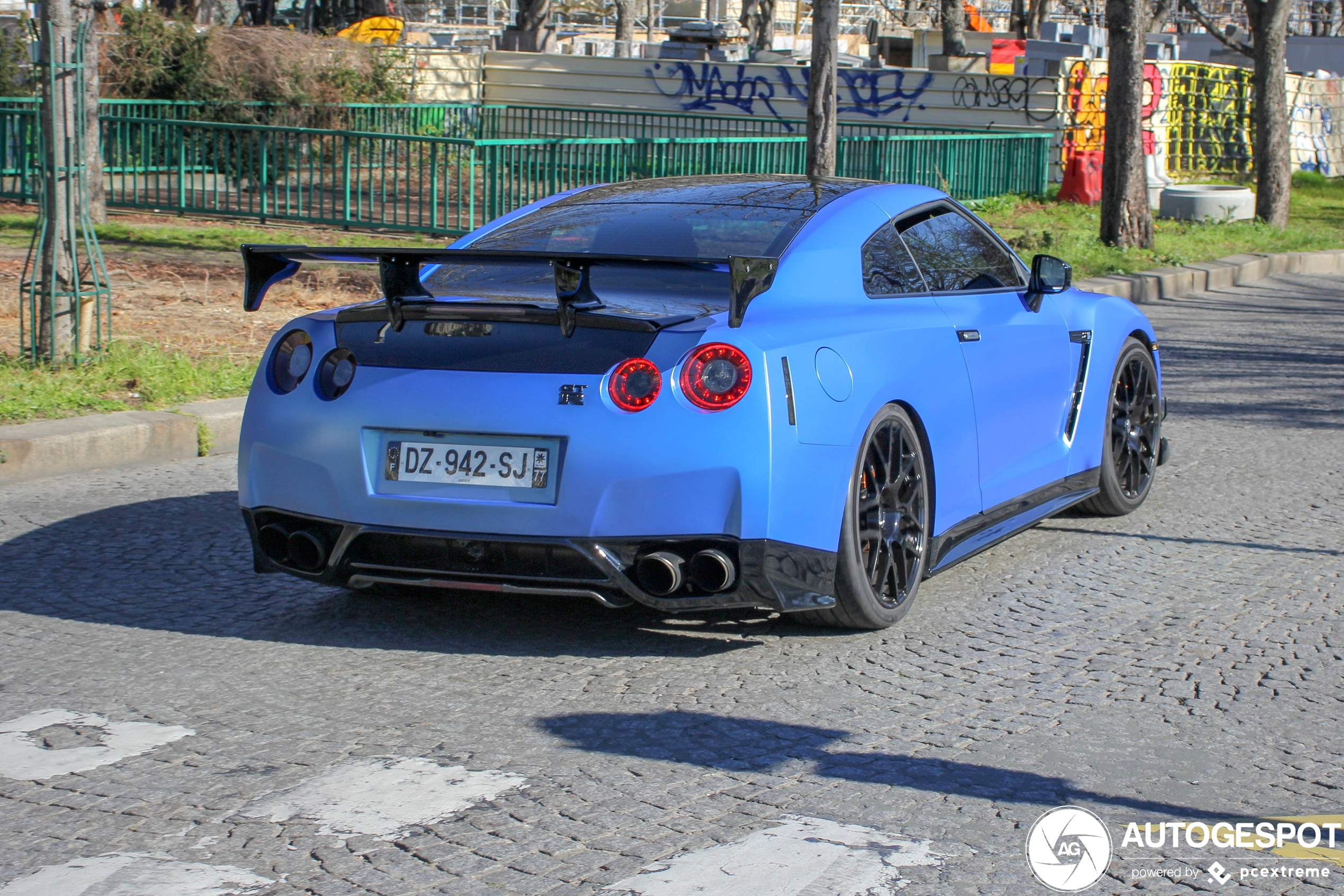 Nissan GT-R 2013