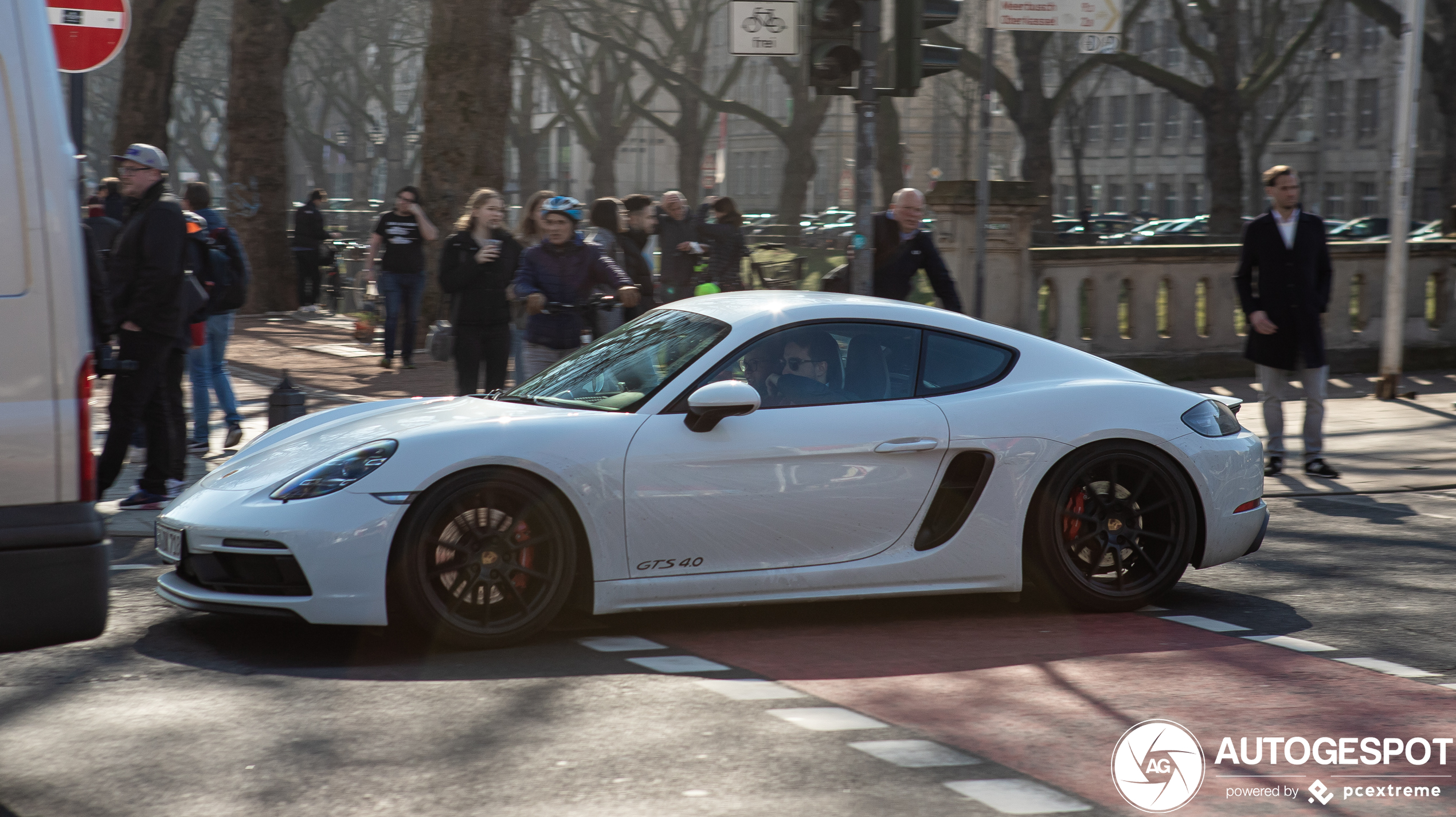 Porsche 718 Cayman GTS 4.0