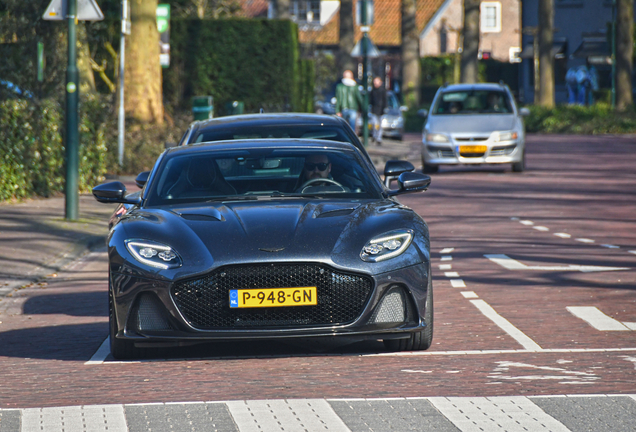 Aston Martin DBS Superleggera