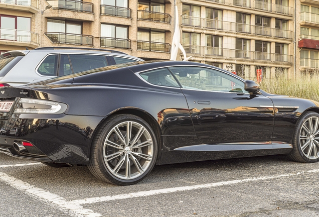 Aston Martin Virage 2011