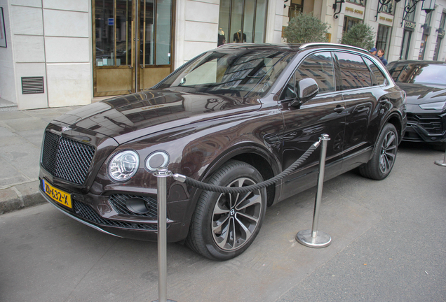 Bentley Bentayga V8