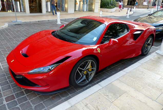 Ferrari F8 Spider