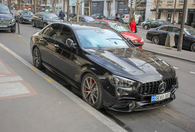 Mercedes-AMG E 63 S W213 2021