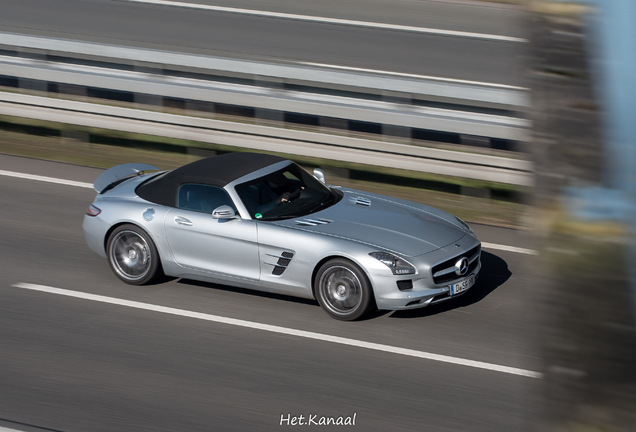 Mercedes-Benz SLS AMG Roadster