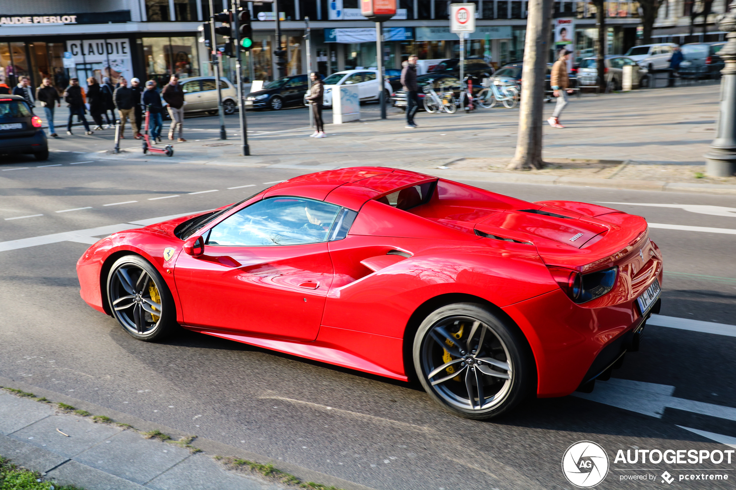 Ferrari 488 Spider