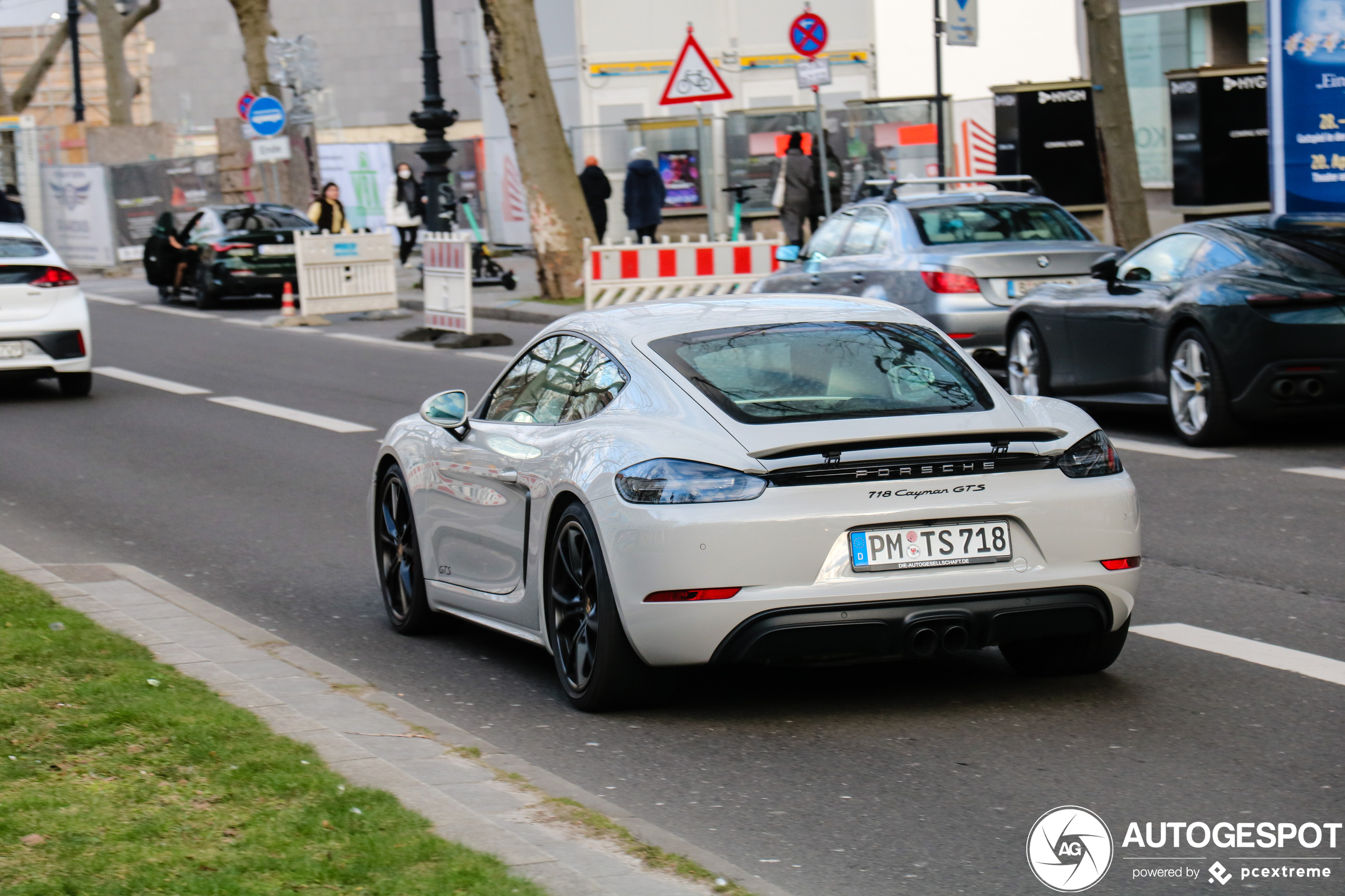 Porsche 718 Cayman GTS