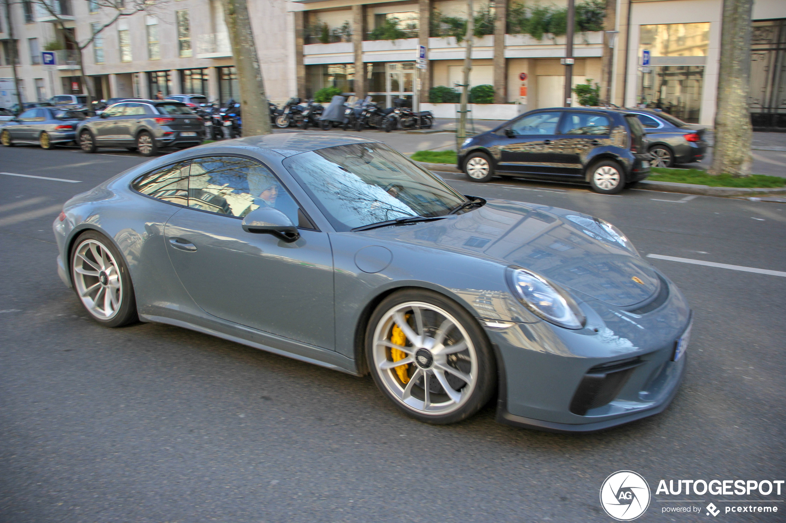 Porsche 991 GT3 Touring