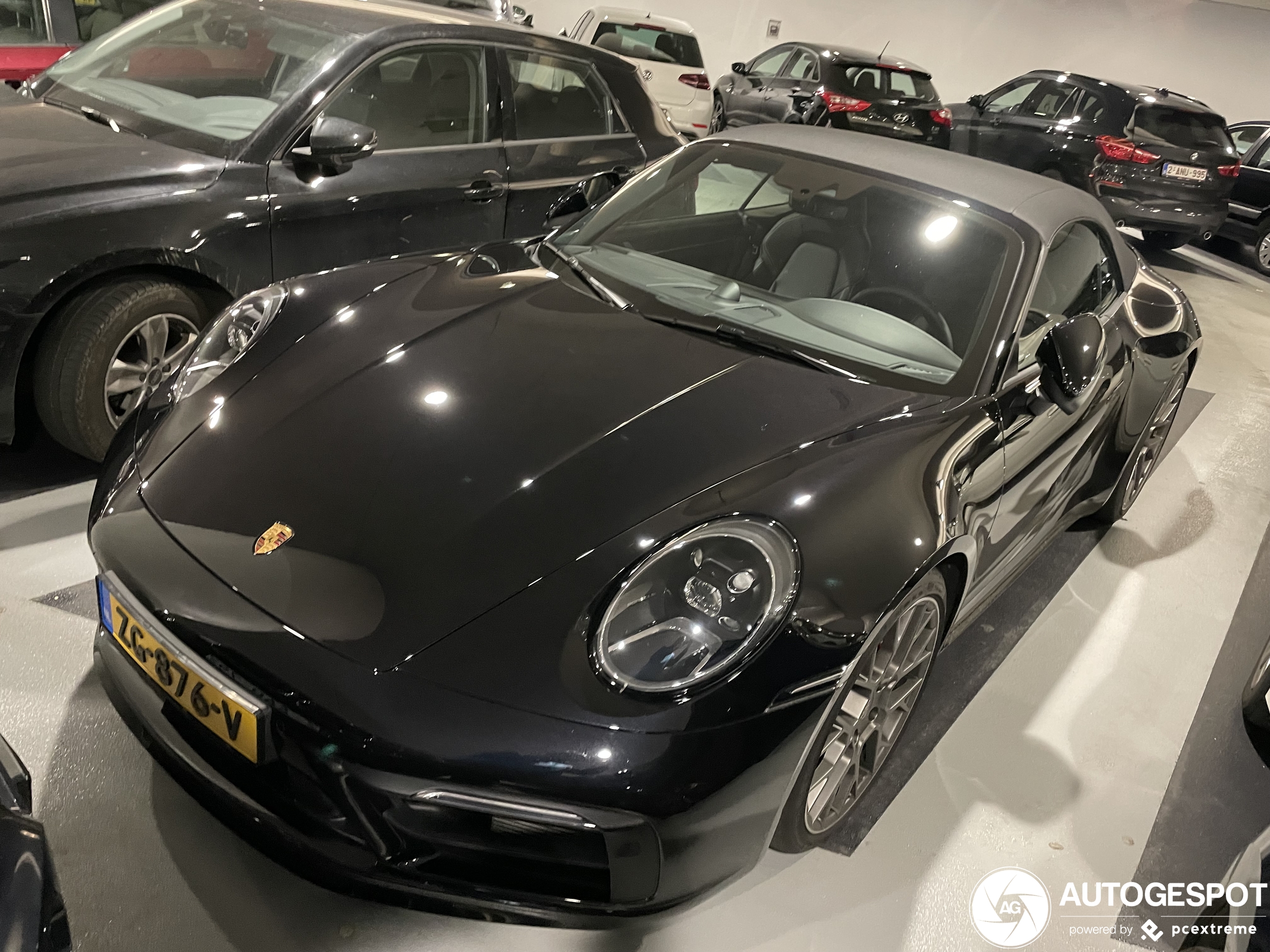 Porsche 992 Carrera 4S Cabriolet