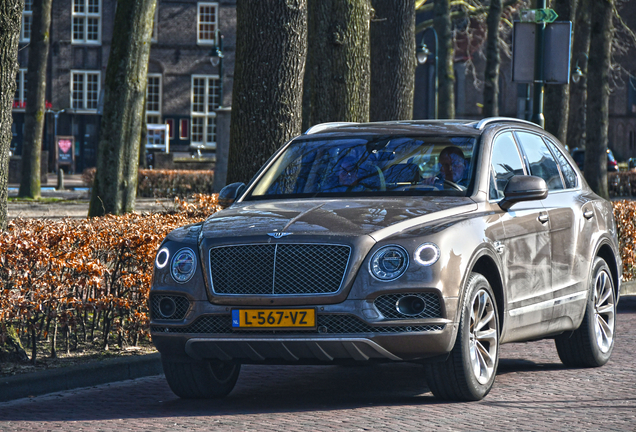 Bentley Bentayga V8