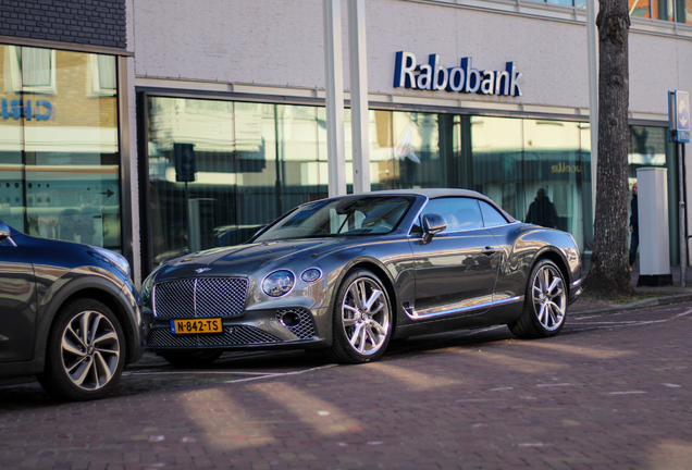 Bentley Continental GTC V8 2020