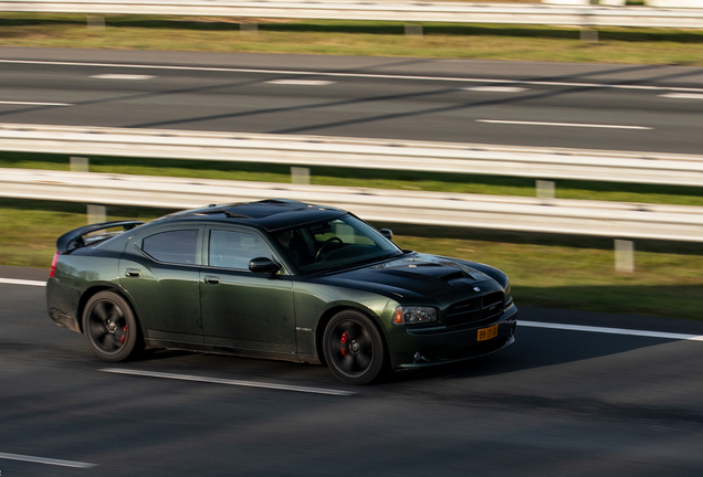 Dodge Charger SRT-8