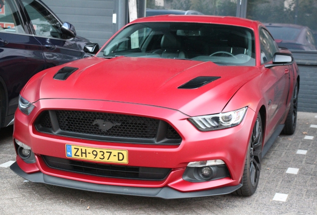 Ford Mustang GT 2015