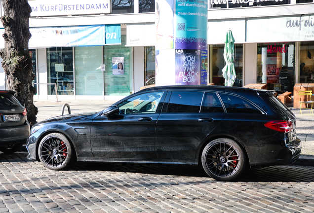 Mercedes-AMG C 63 S Estate S205