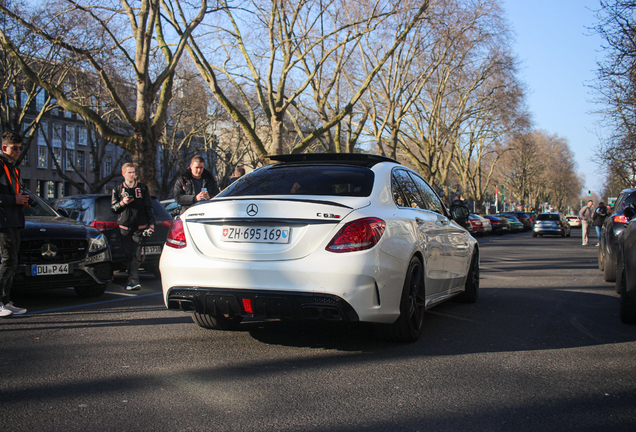 Mercedes-AMG C 63 S W205