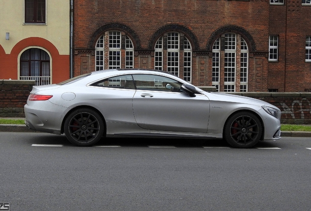 Mercedes-Benz S 63 AMG Coupé C217