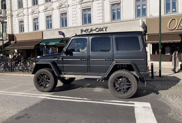 Mercedes-Benz G 500 4X4²