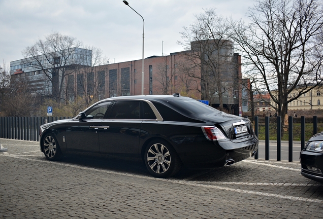 Rolls-Royce Ghost EWB 2021