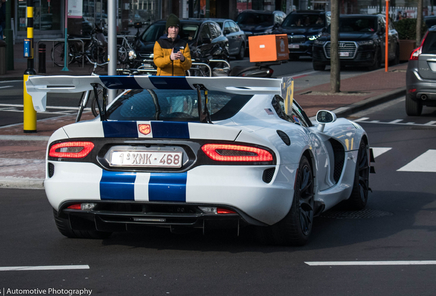 SRT Viper GTS-R Commemorative Edition