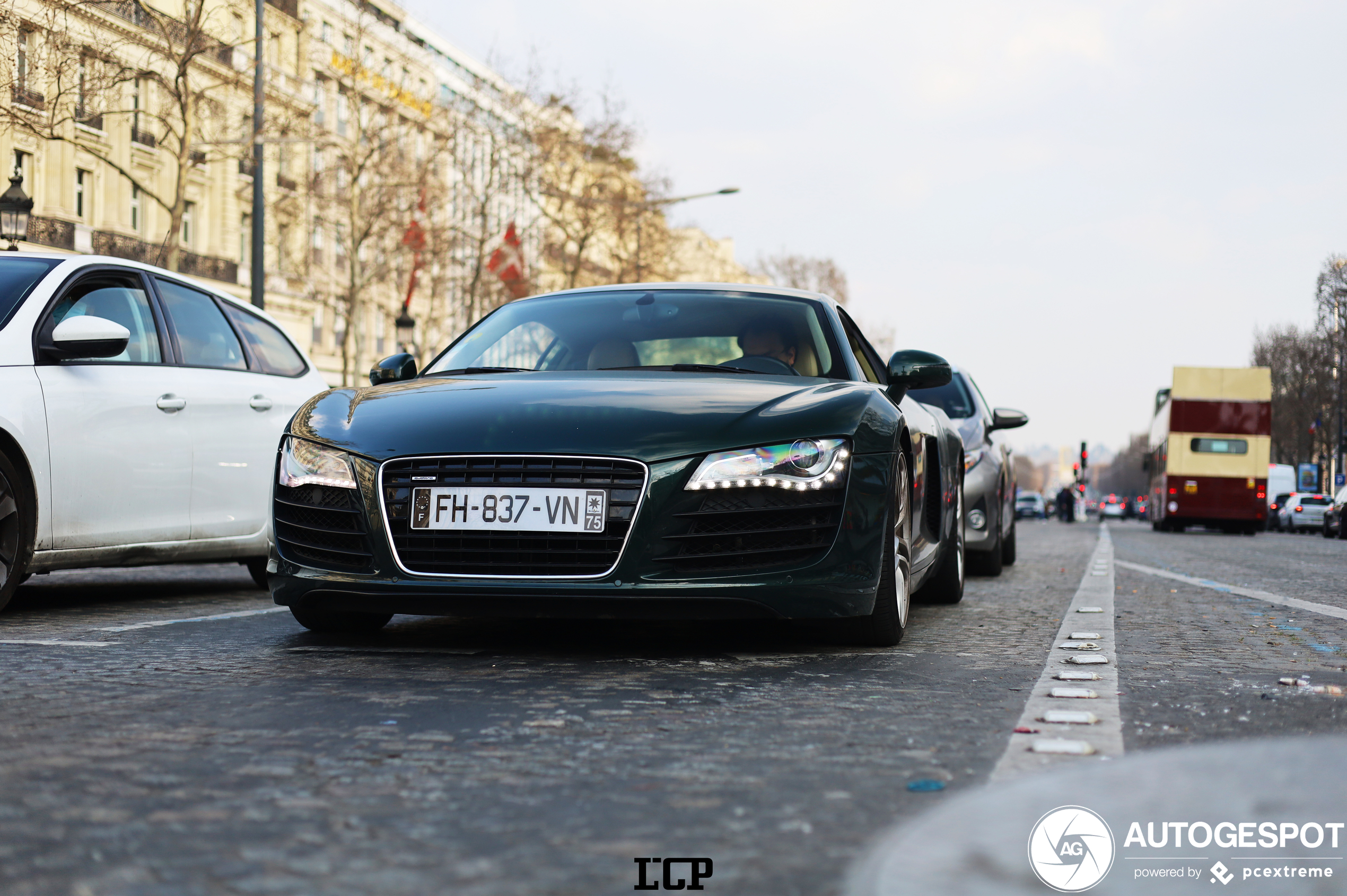 Audi R8