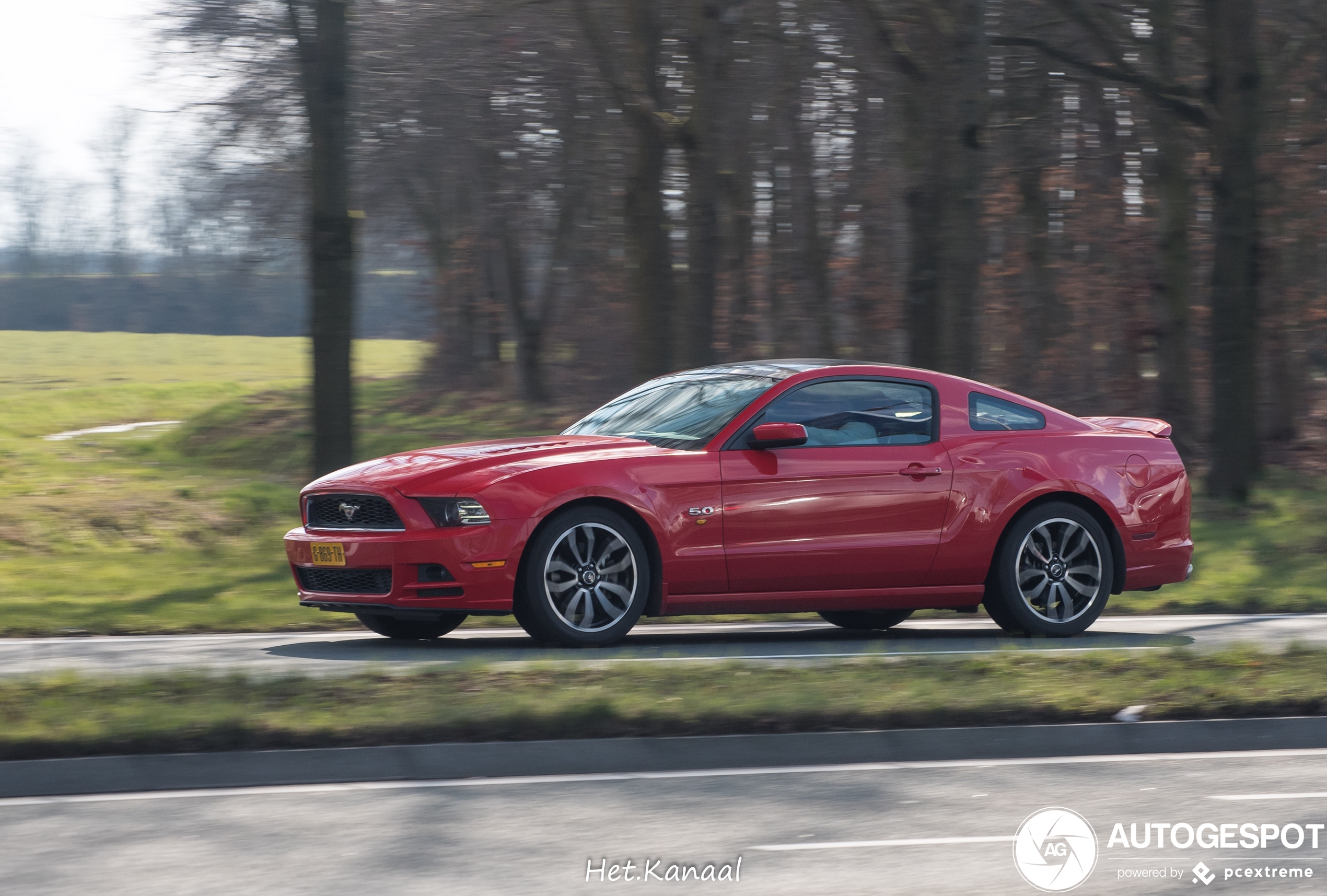 Ford Mustang GT 2013