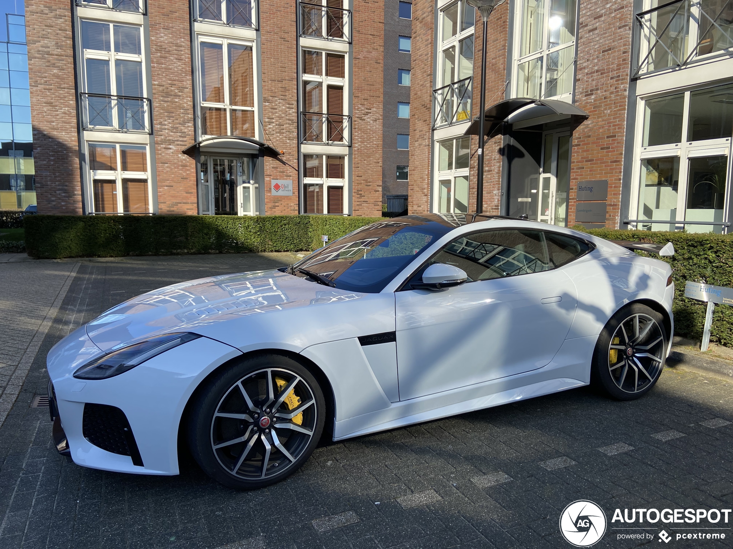 Jaguar F-TYPE SVR Coupé 2017