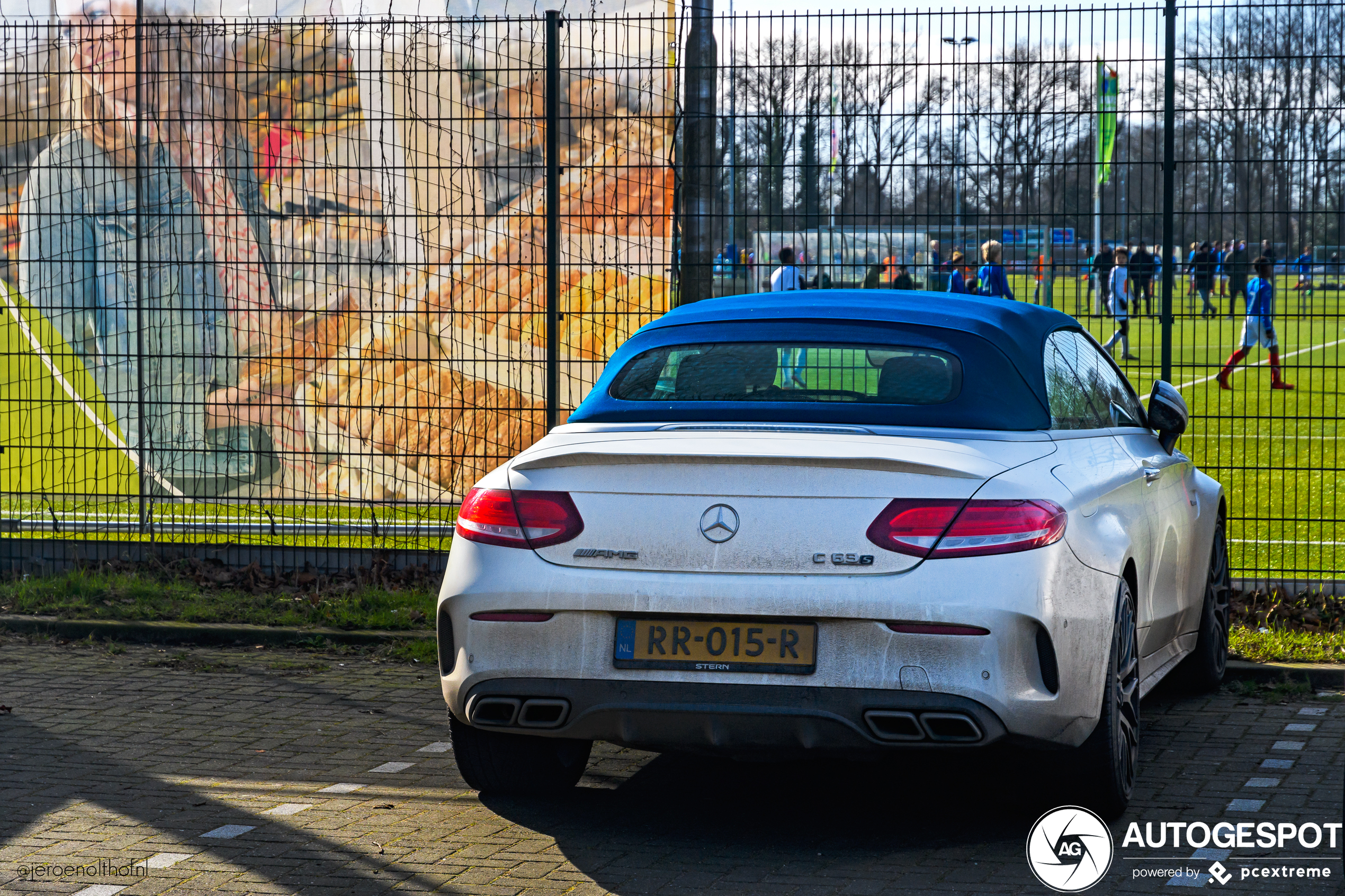 Mercedes-AMG C 63 S Convertible A205 Ocean Blue Edition