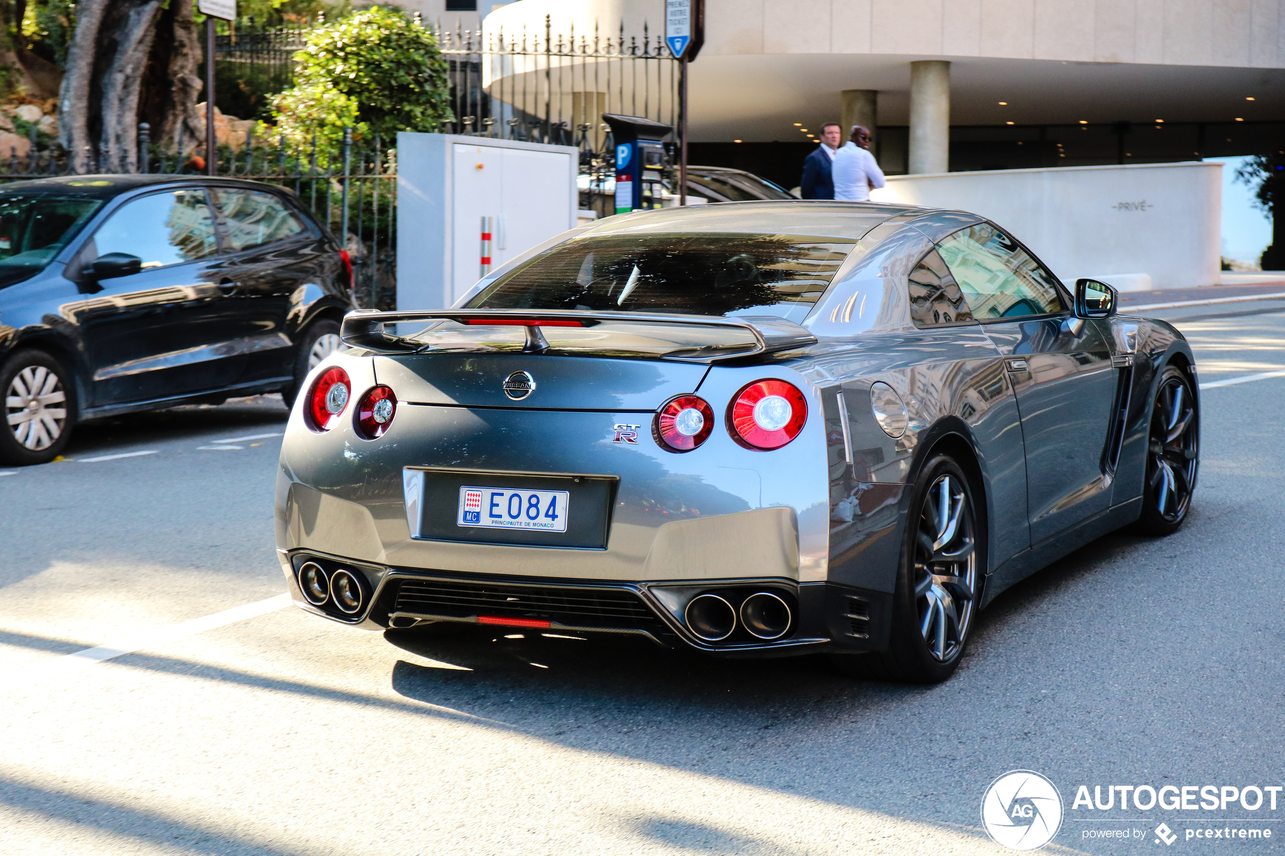 Nissan GT-R 2011