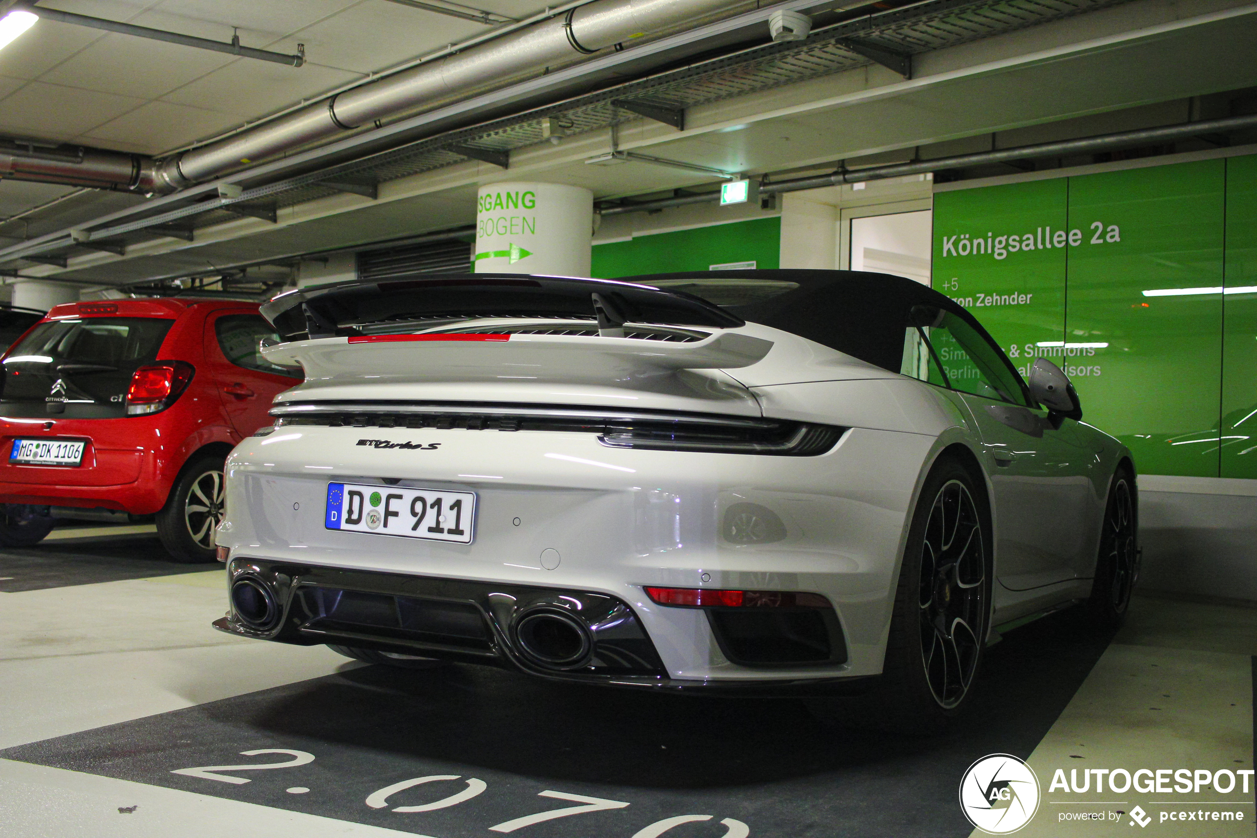 Porsche 992 Turbo S Cabriolet