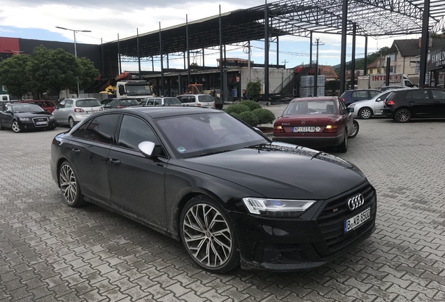 Audi S8 D5