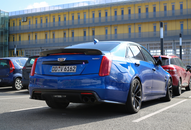 Cadillac CTS-V 2015