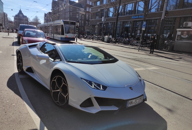 Lamborghini Huracán LP640-4 EVO Spyder