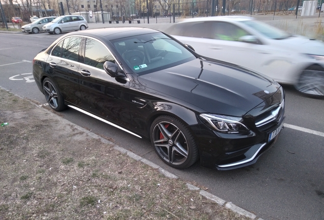 Mercedes-AMG C 63 S W205