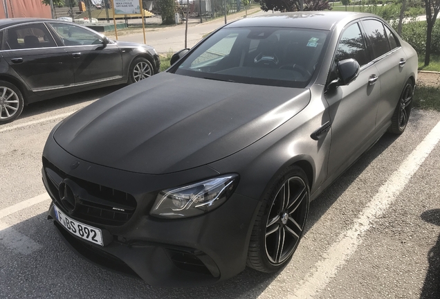 Mercedes-AMG E 63 S W213