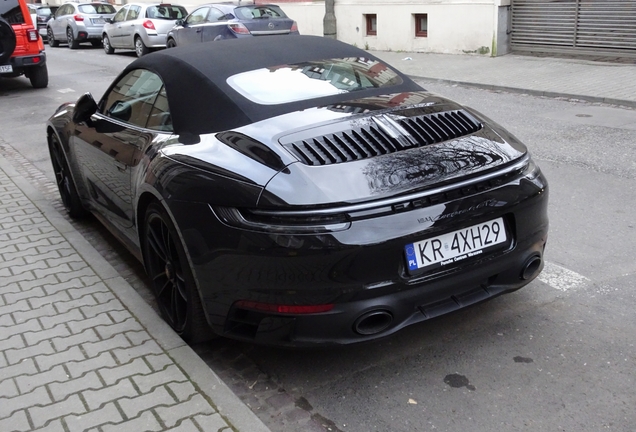 Porsche 992 Carrera 4 GTS Cabriolet