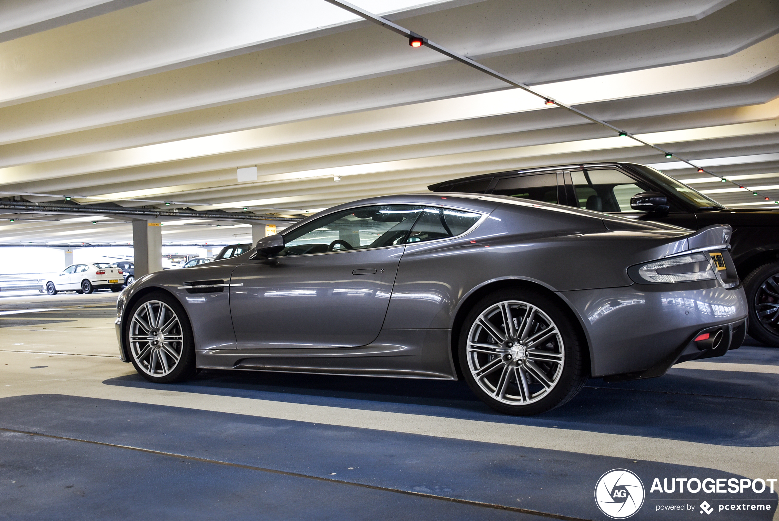 Aston Martin DBS