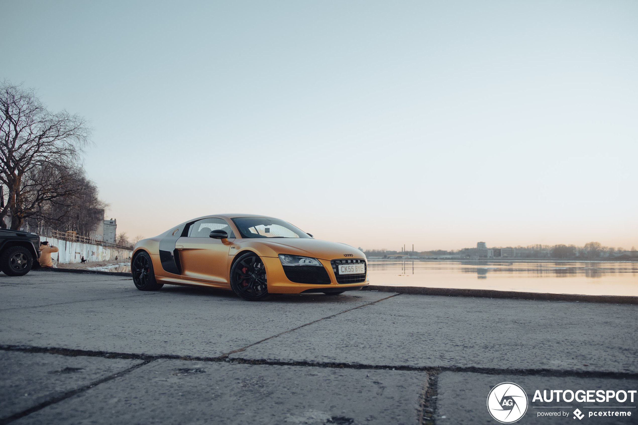 Audi R8 V10