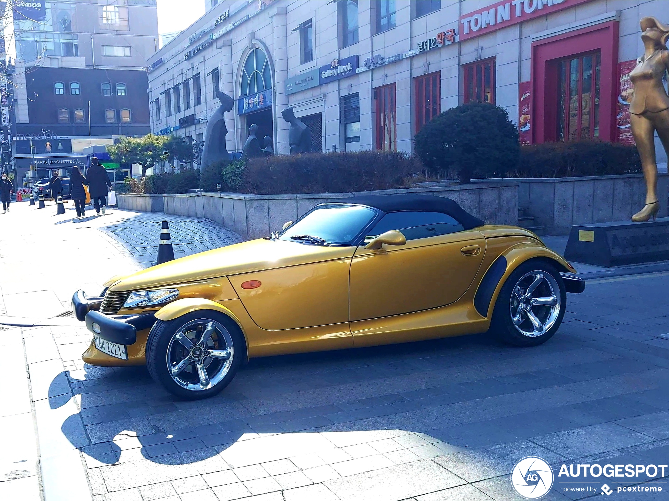 Plymouth Prowler