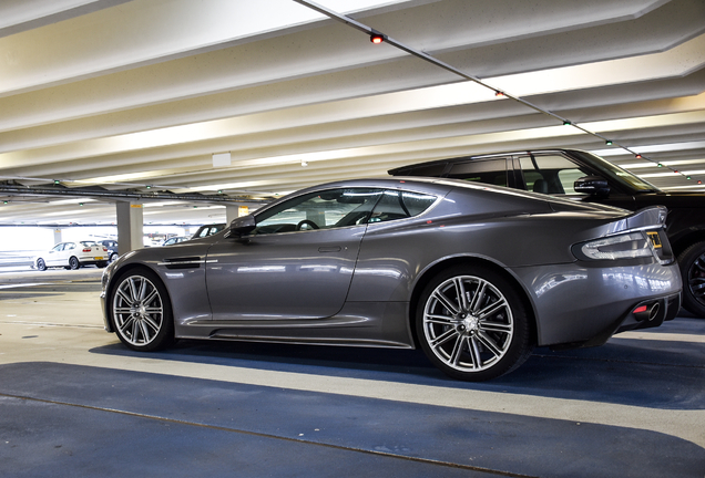 Aston Martin DBS