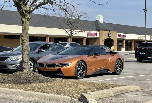 BMW i8 Roadster