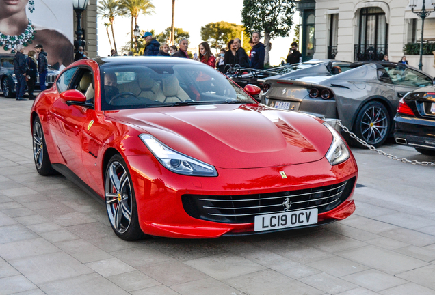 Ferrari GTC4Lusso