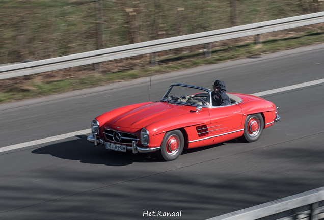 Mercedes-Benz 300SL Roadster