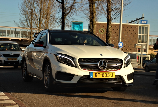 Mercedes-Benz GLA 45 AMG Edition 1