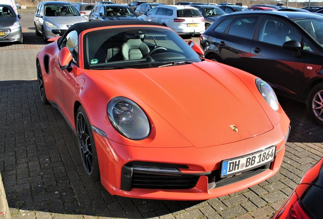 Porsche 992 Turbo S Cabriolet