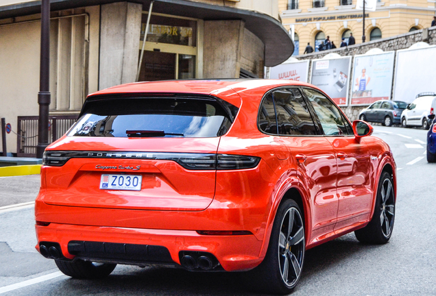 Porsche Cayenne Turbo S E-Hybrid