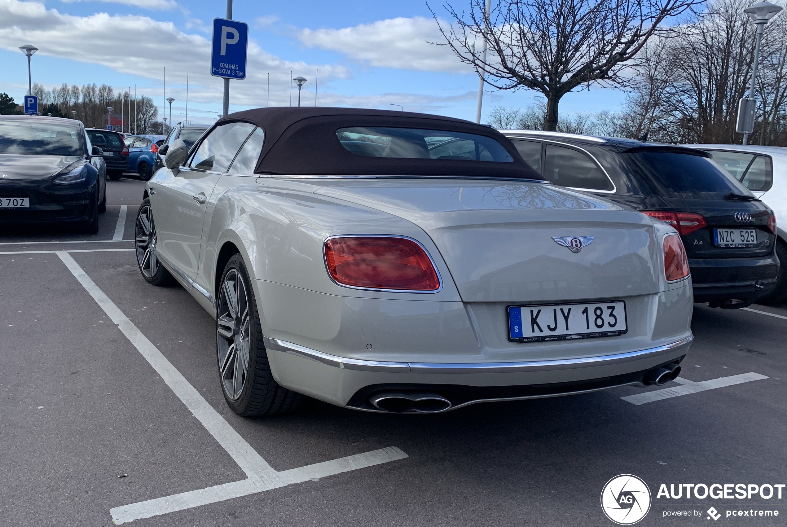 Bentley Continental GTC V8 2016