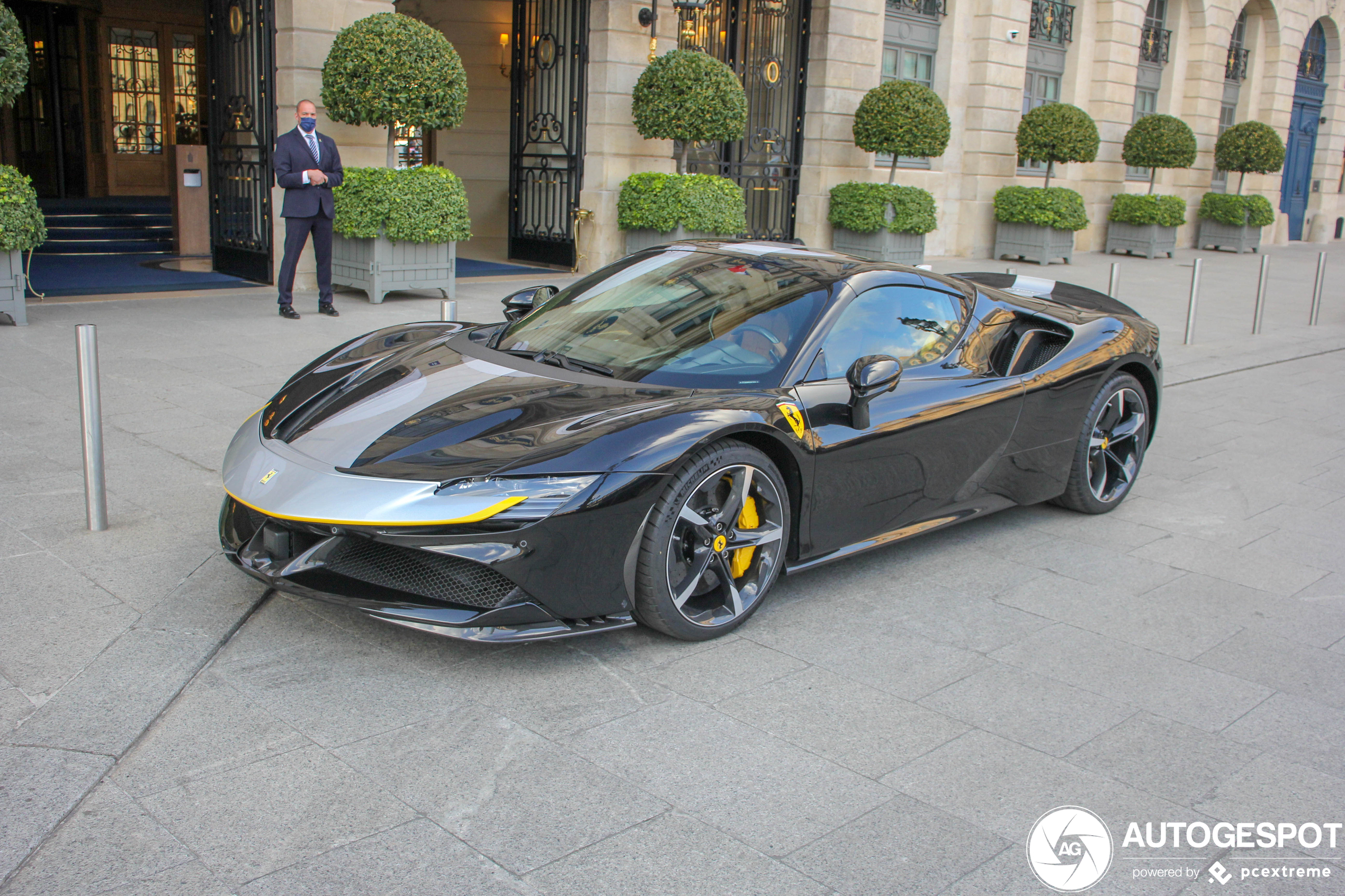 Ferrari SF90 Spider Assetto Fiorano